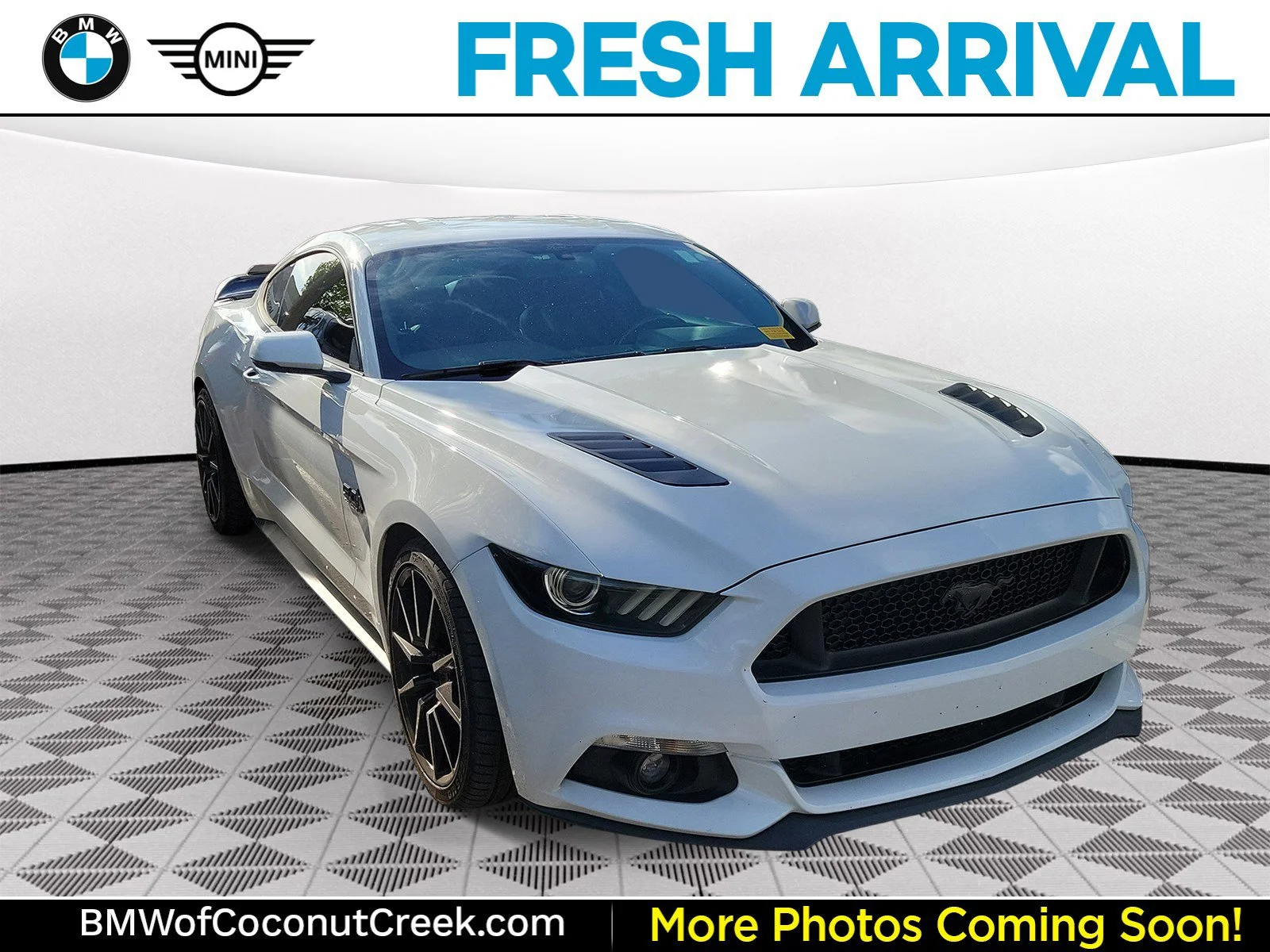 2017 Ford Mustang GT Coupe Premium's photo