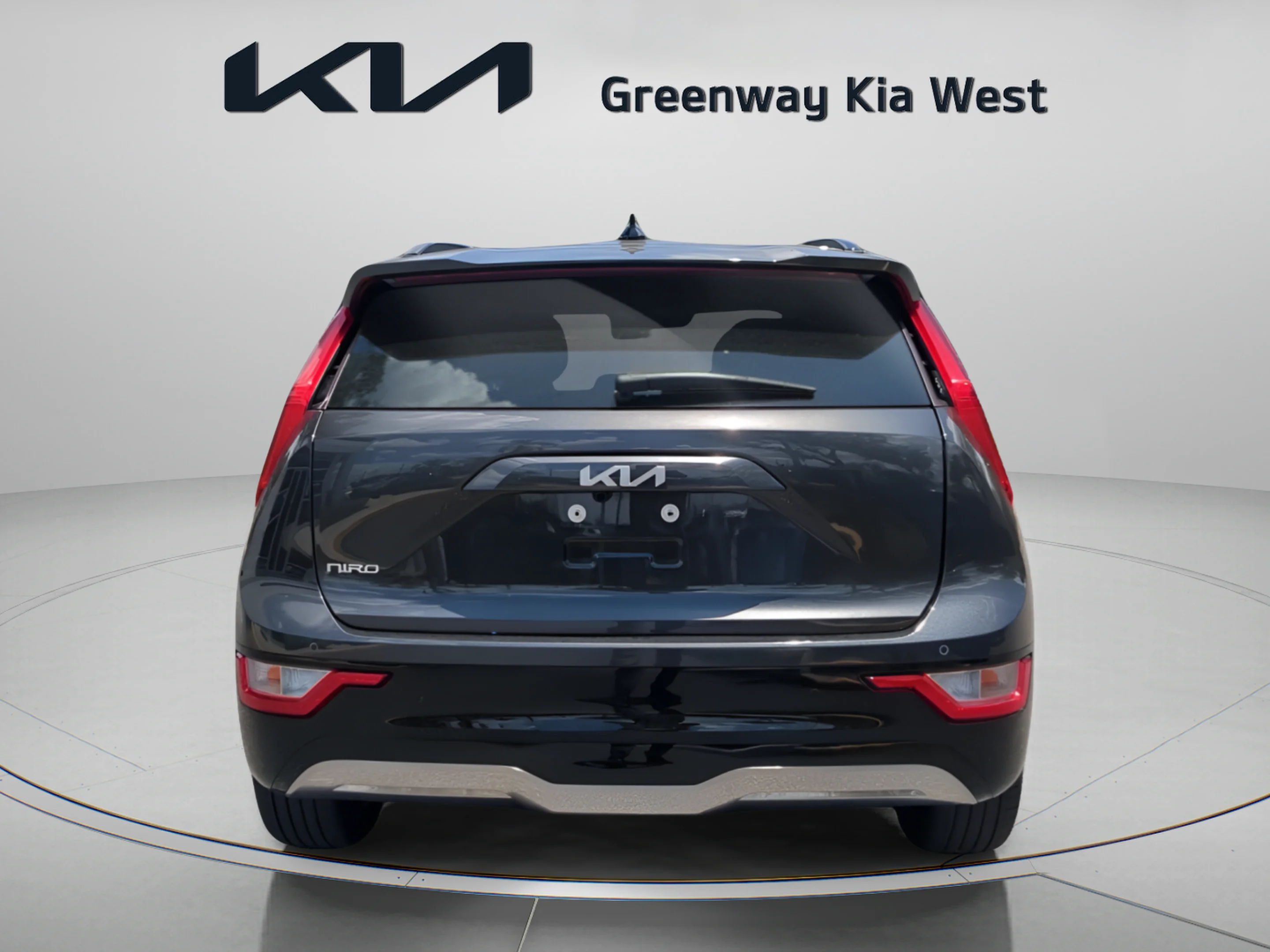 New 2026 Interstellar Gray Kia Wind image 6