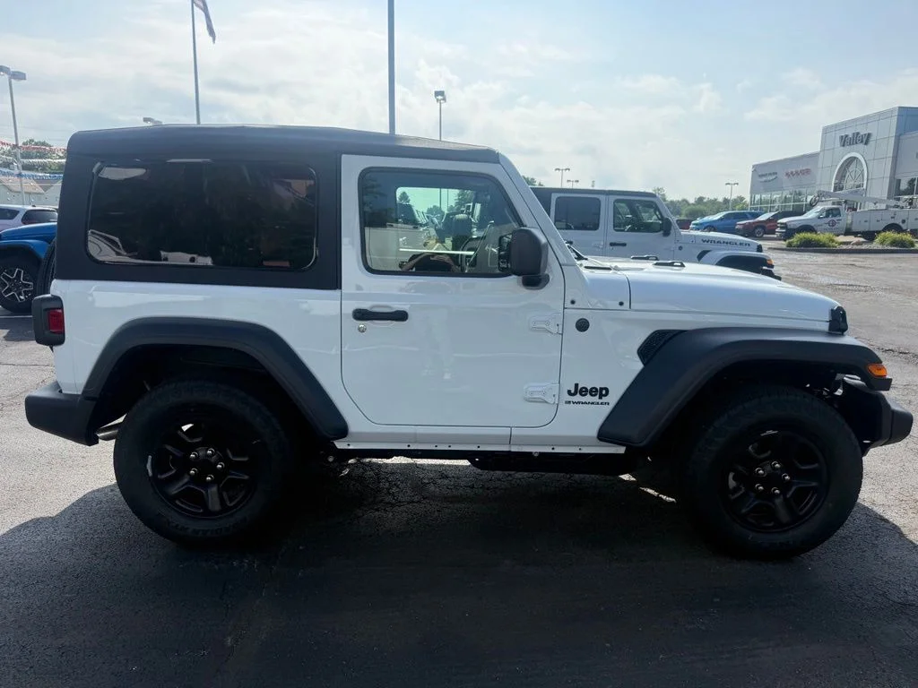 New 2026 Bright White Clear-Coat Exterior Paint Jeep Sport image 2