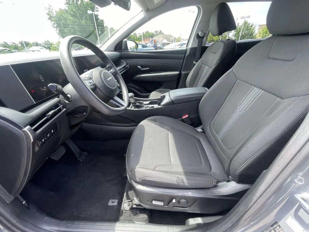 Used 2025 Gray Hyundai SEL image 12