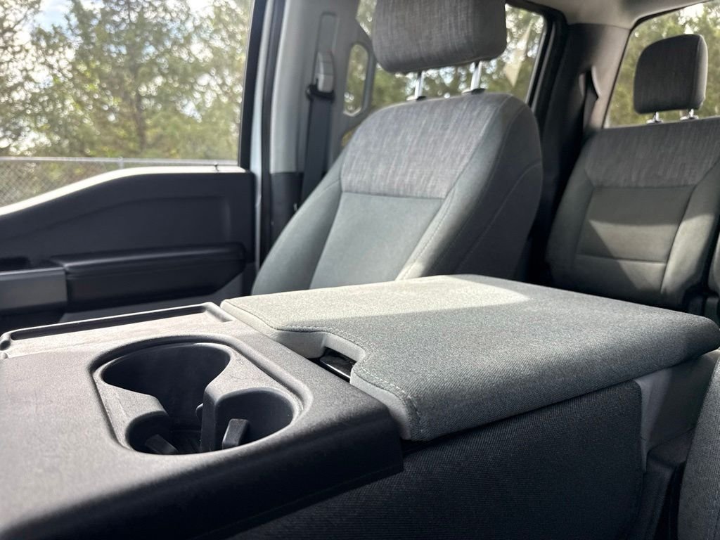Used 2024 Oxford White Ford XLT image 24
