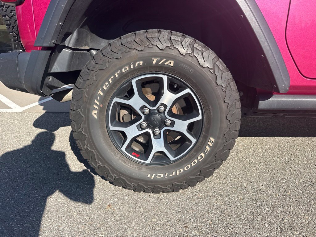 Used 2022 Limited Edition Tuscadero Pearlcoat Jeep Rubicon image 6