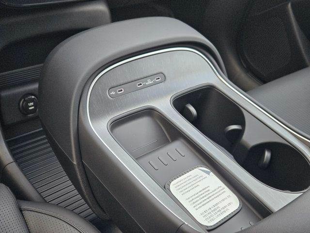 New 2026 Blue Hyundai SEL FWD image 38