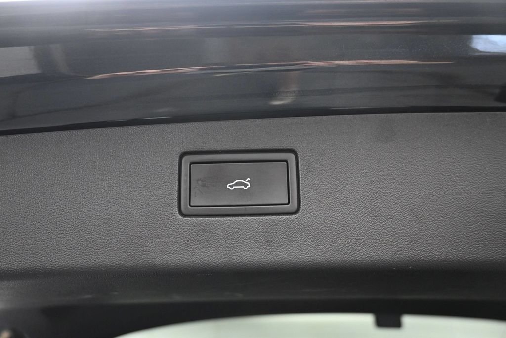 Used 2026 Black Volkswagen 2.0T SE image 12