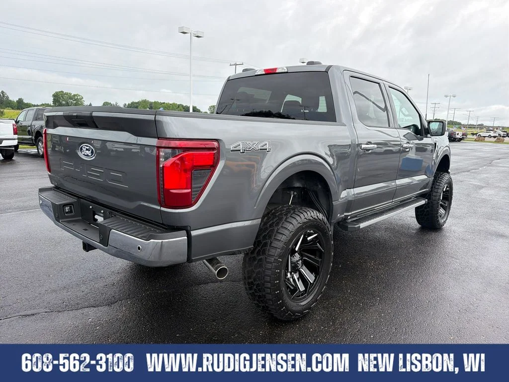 Used 2025 Gray Ford XLT image 5