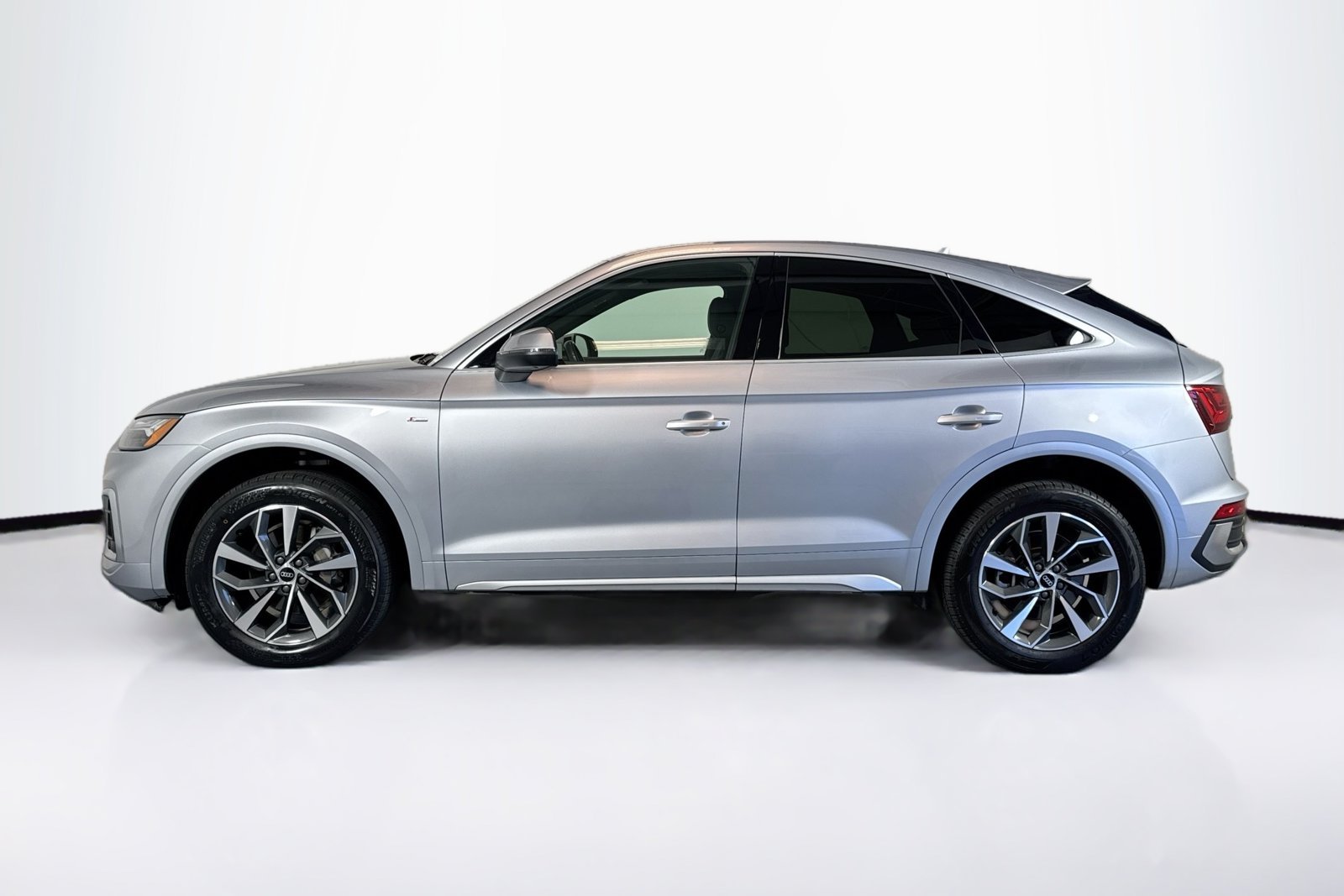 Used 2022 Black Audi S line Premium Plus image 8