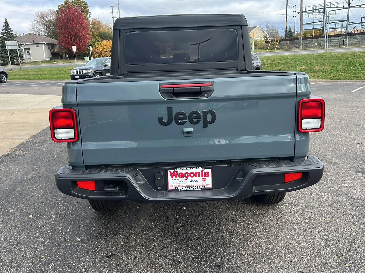 New 2025 Anvil Clear-Coat Exterior Paint Jeep Sport S image 7