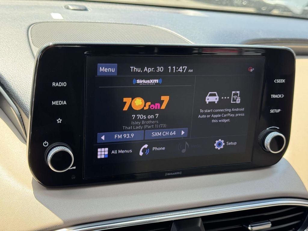 Used 2022 Gray Hyundai SEL image 3