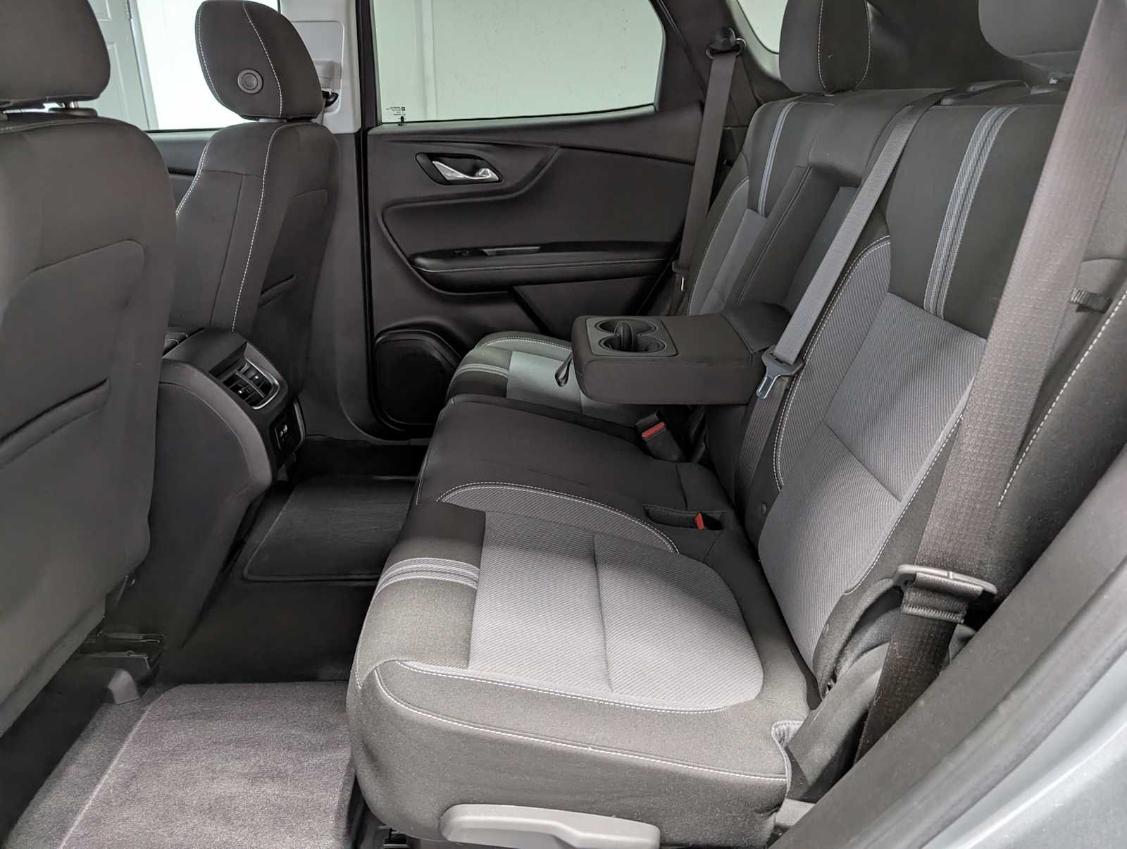 Used 2024 Sterling Gray Metallic Chevrolet LT image 21