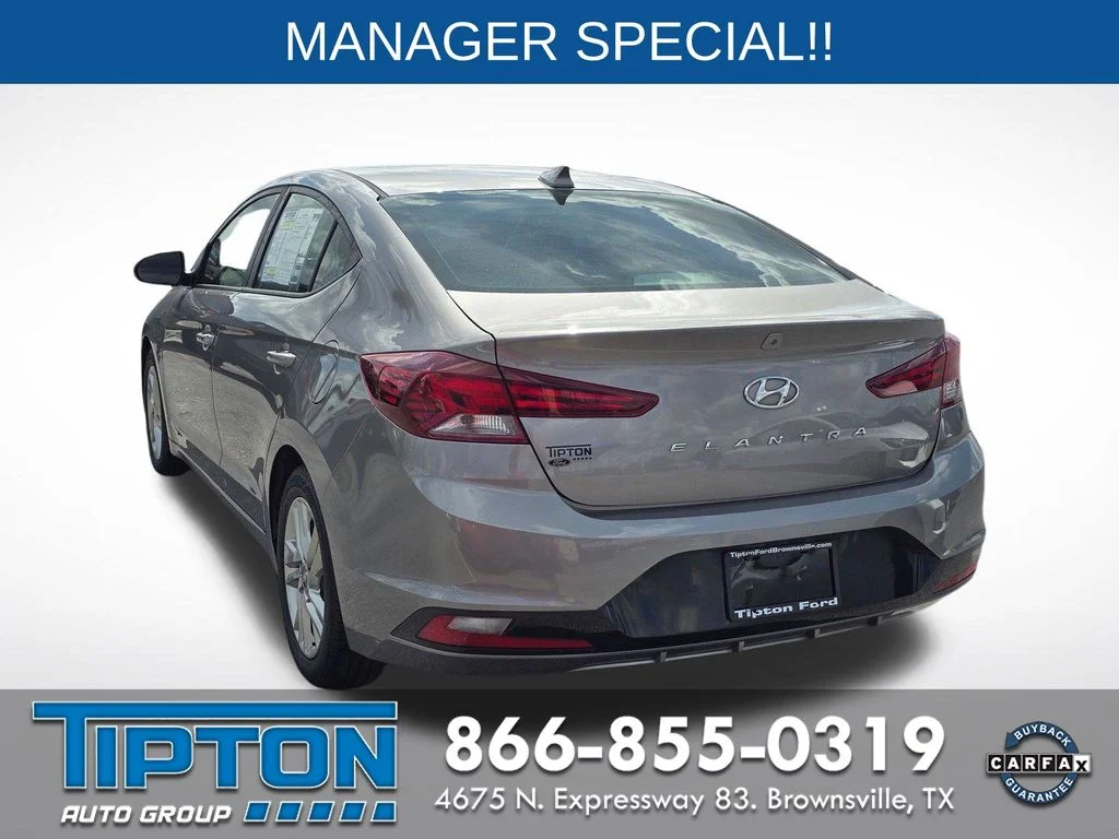 Used 2020 Silver Hyundai Value Edition image 7