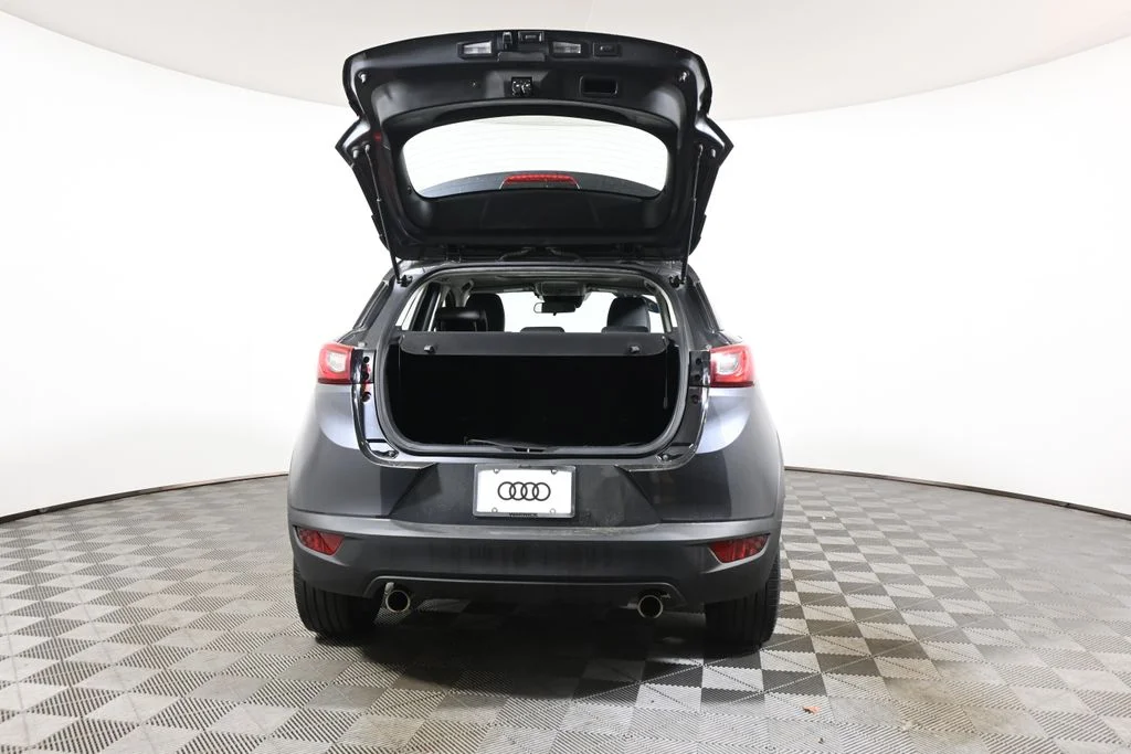 Used 2017 Gray Mazda Grand Touring image 35