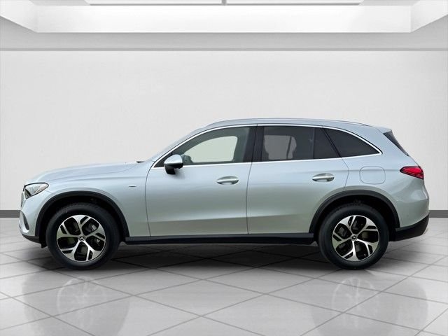 2025 Mercedes-Benz GLC Base - Photo 5