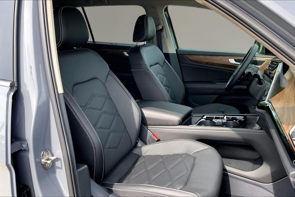 New 2026 Pure Gray Volkswagen SE w/Technology image 11