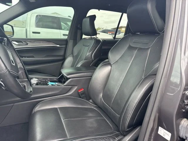Used 2023 Baltic Gray Metallic Clearcoat Jeep Overland image 20