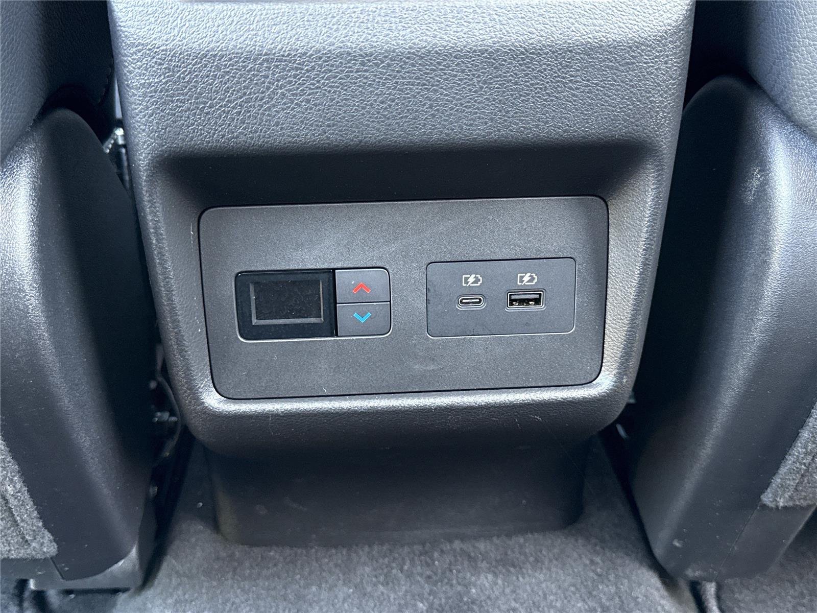 Used 2023 Gun Metallic Nissan SL image 21
