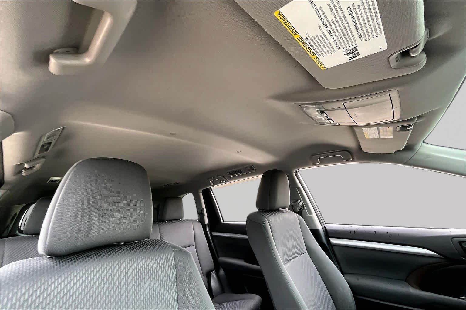 Used 2016 Silver Sky Metallic Toyota LE image 12