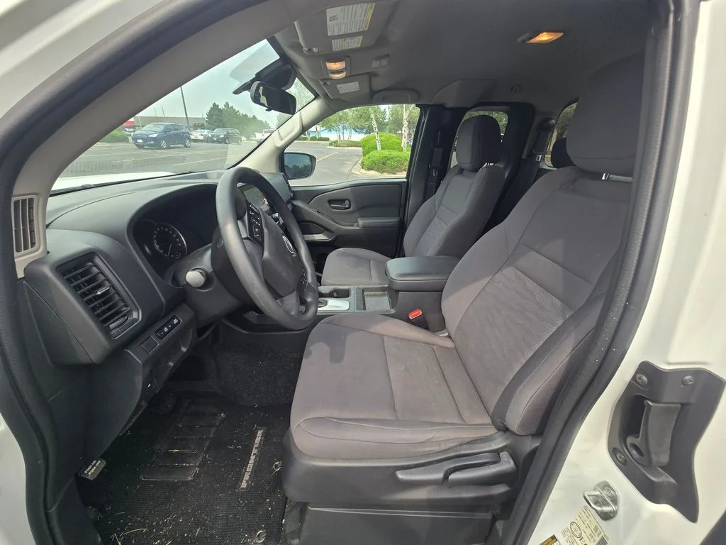 Used 2023 White Nissan S image 8