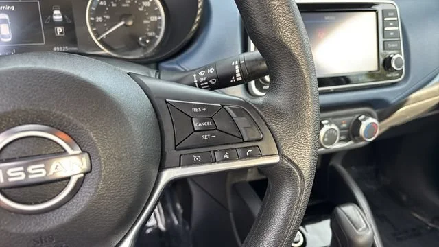 Used 2025  Nissan SV image 23