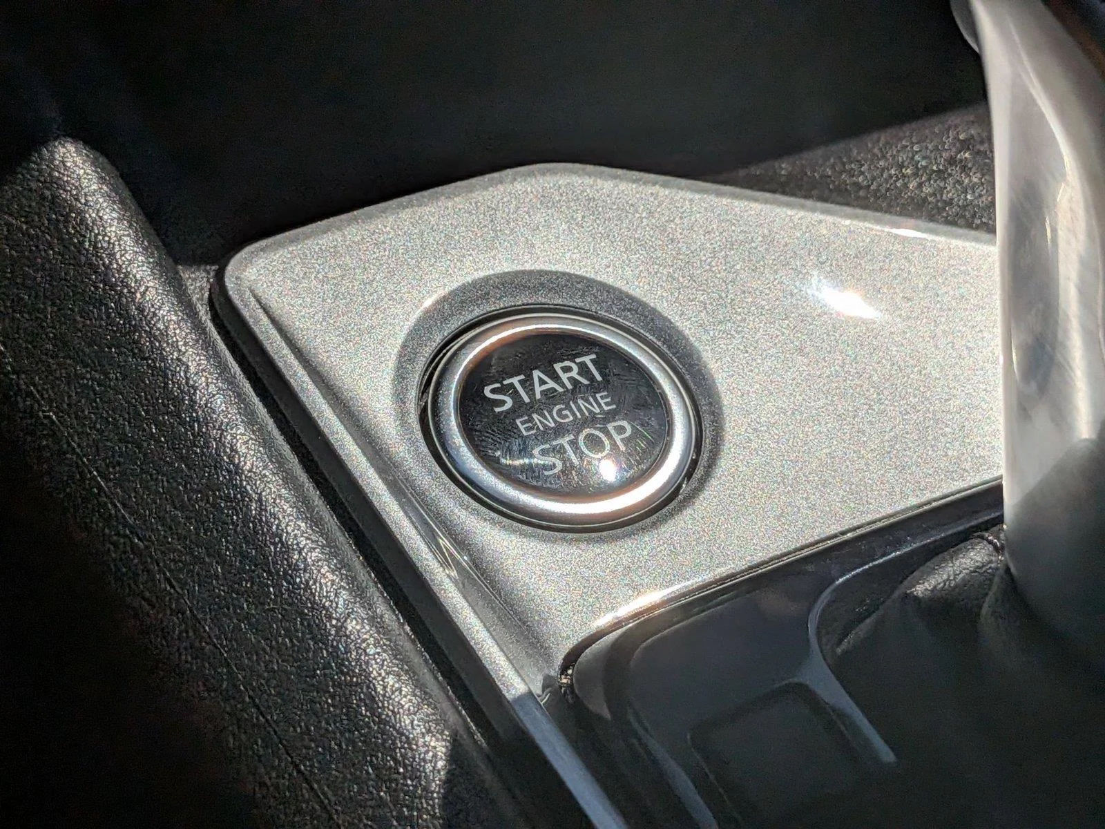 Certified Used 2025 Super Black Nissan SV image 29