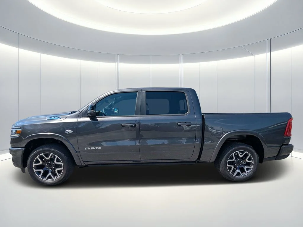 New 2026 Granite Crystal Metallic Clear-Coat Exterior Paint RAM Laramie image 7