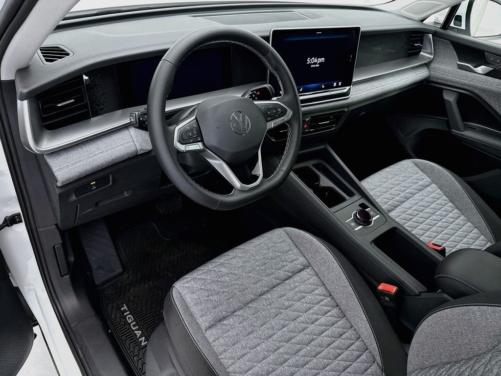 New 2026 Pure White Volkswagen 2.0T S image 9