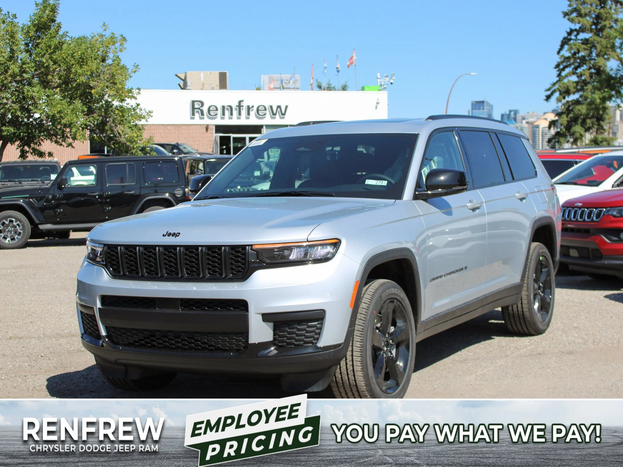 New 2025 Silver Jeep Altitude* 4x4, Sunroof, Heated Leather, Wireless Charging Pad image 1