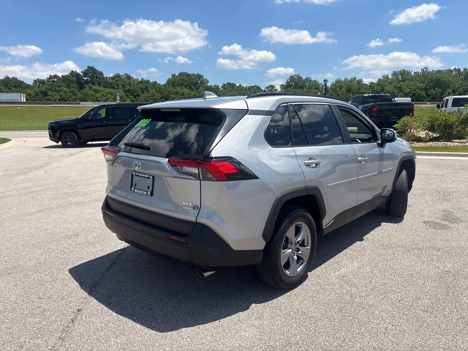Used 2023 Silver Sky Metallic Toyota XLE image 10
