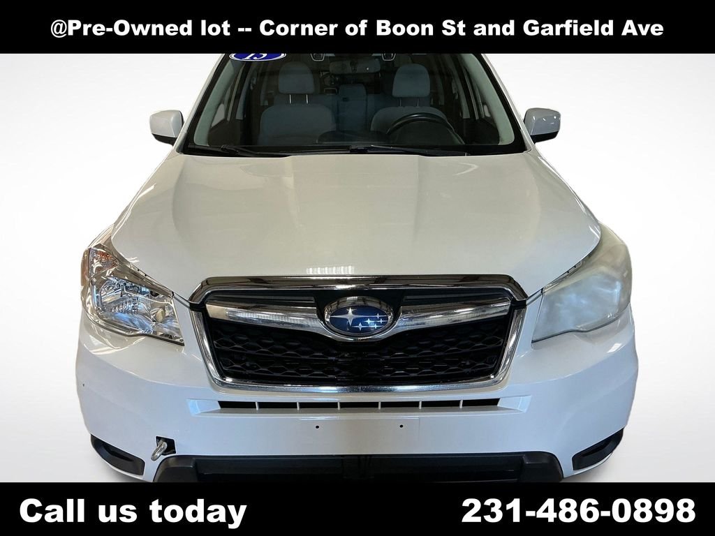 Used 2015 White Subaru 2.5i Premium image 8