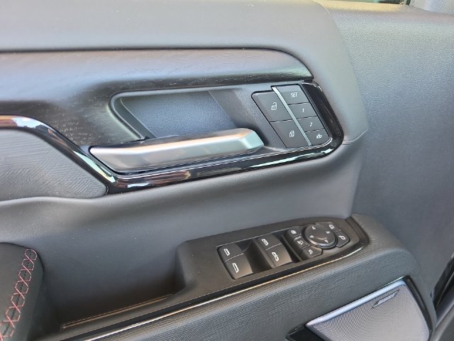 2026 GMC Sierra 2500HD AT4X - Photo 25