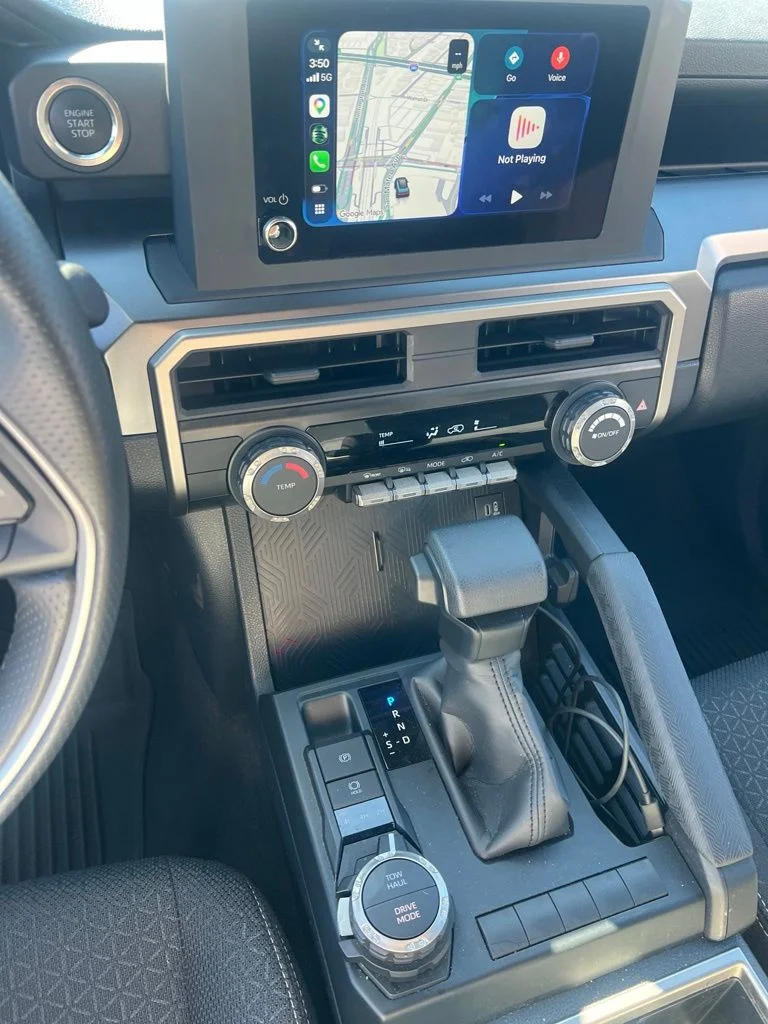 Used 2026  Toyota SR5 image 3