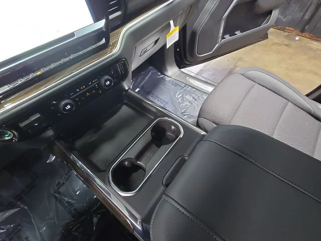 New 2026 Black Chevrolet LT image 27