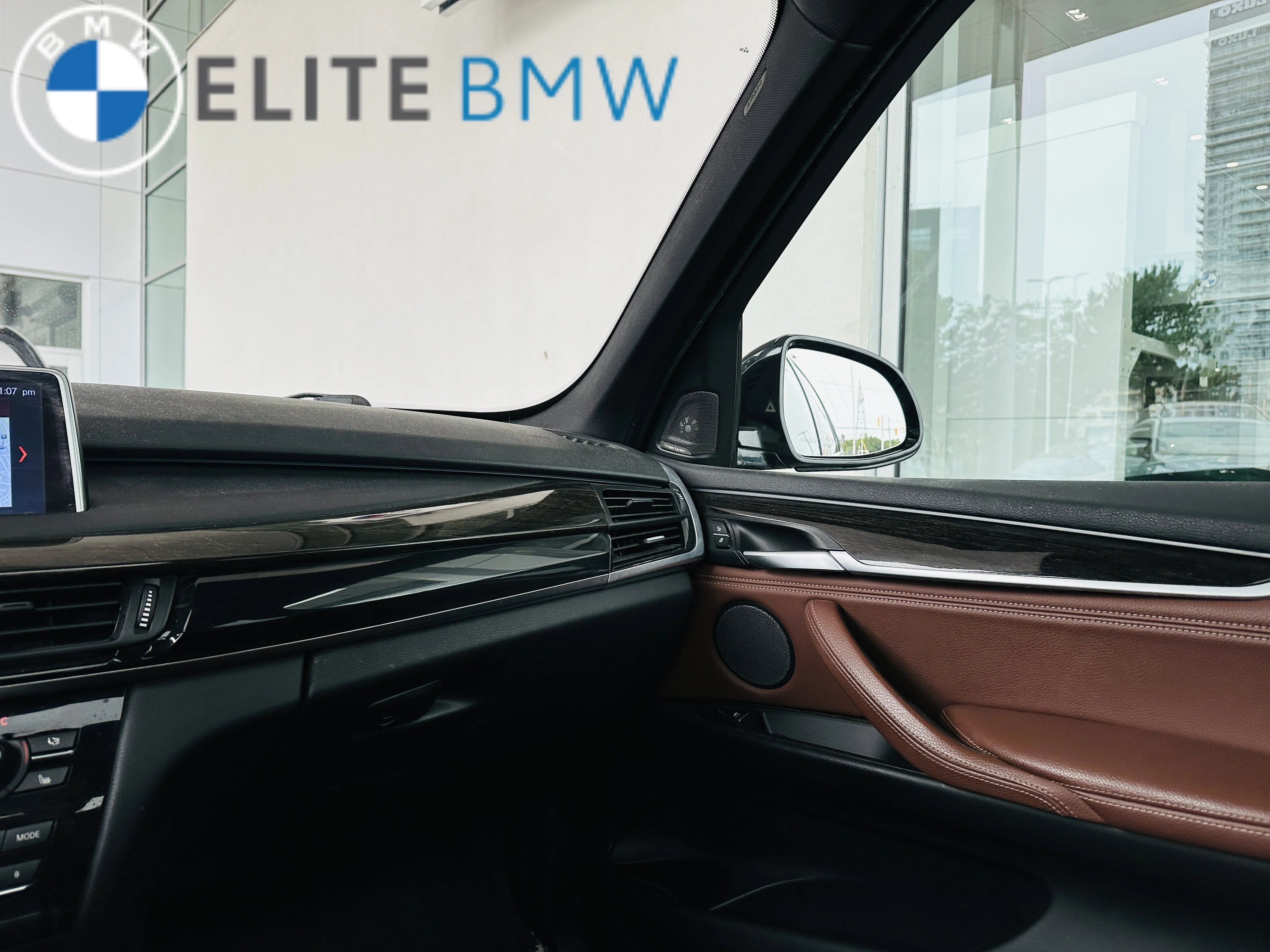 Used 2018  BMW UNKNOWN image 17