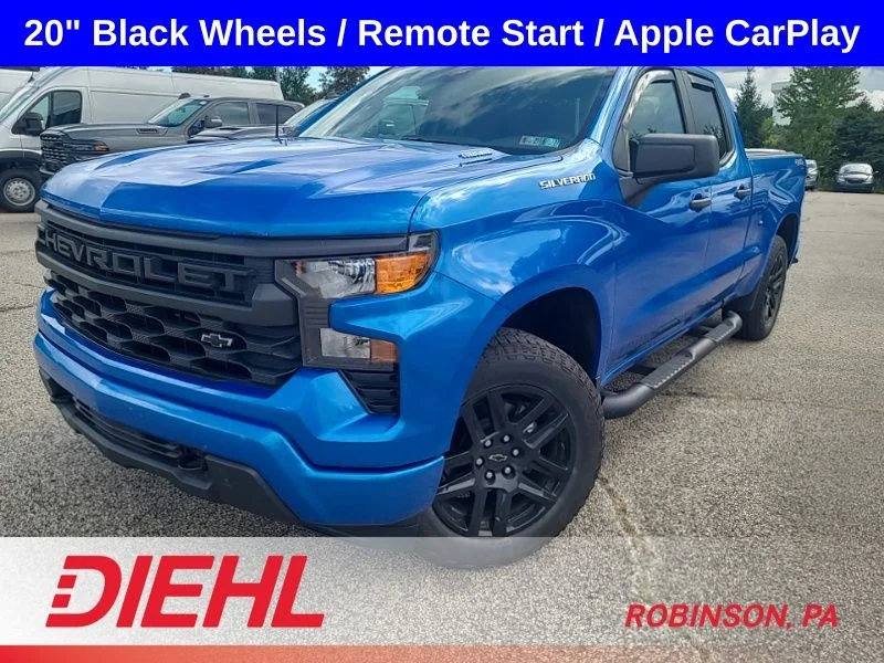 Used 2025 Blue Chevrolet Custom image 1