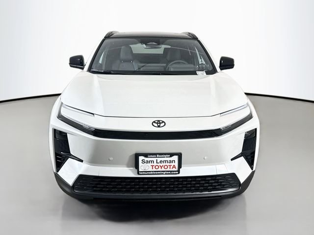 New 2026 Wind Chill Pearl Toyota XSE image 2