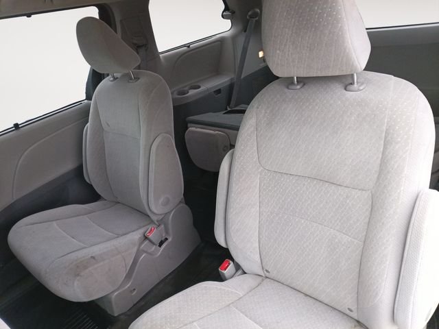 Used 2019 Gray Toyota LE image 13