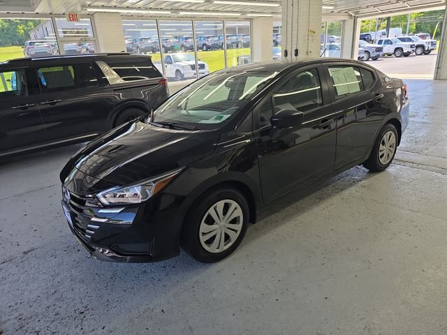 Used 2024 Black Nissan 1.6 S image 2