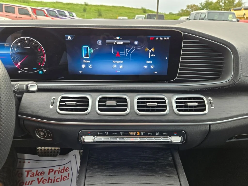 Used 2024 Black Mercedes-Benz GLS 450 image 21