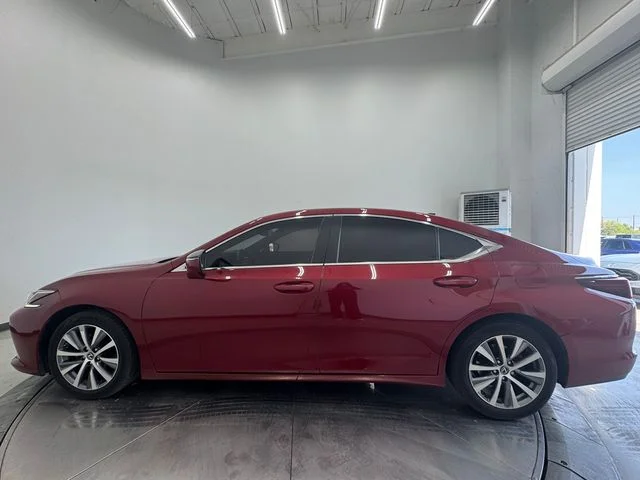 Used 2020 Matador Red Mica Lexus 350 image 16