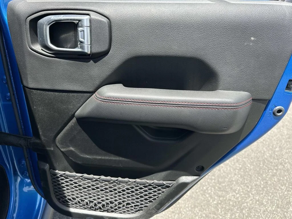Used 2022 Blue Jeep Unlimited Rubicon image 13