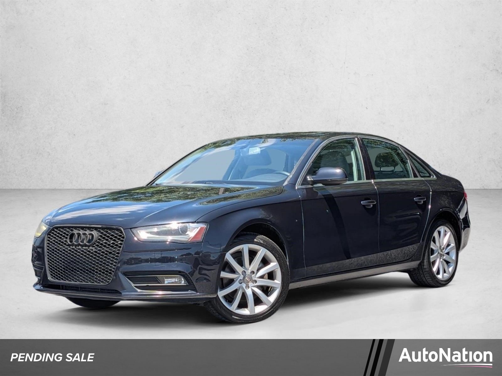 2013 Audi A4 2.0T quattro tiptronic Premium's photo