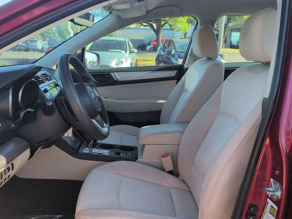 Used 2018 Crimson Red Pearl Subaru 2.5i image 12
