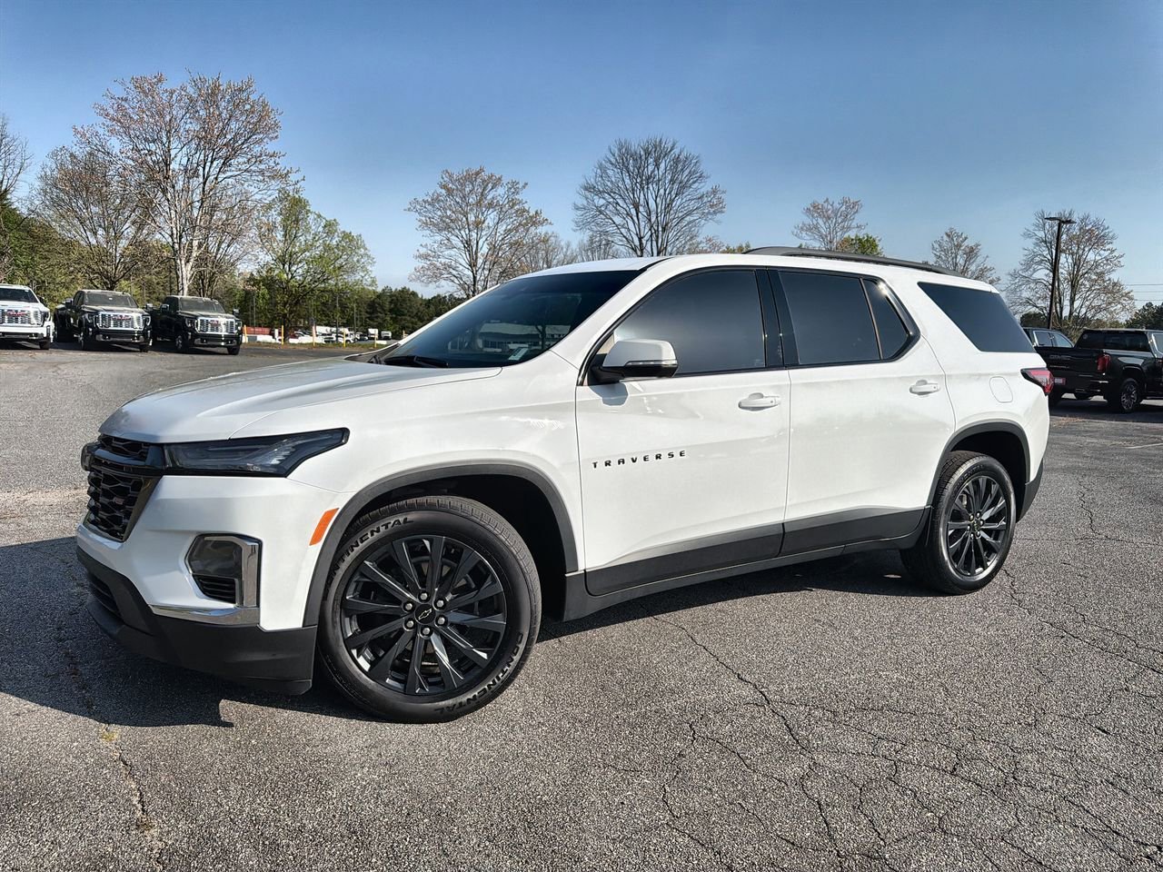 Used 2023 Summit White Chevrolet RS image 1
