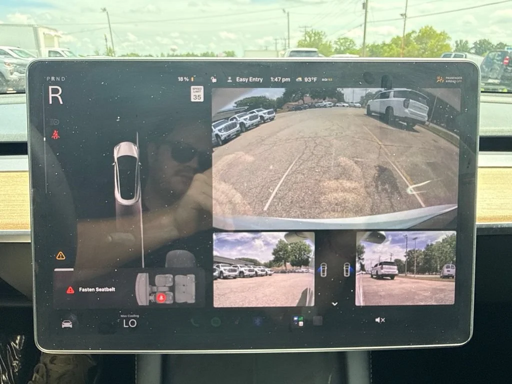 Used 2023  Tesla  image 20