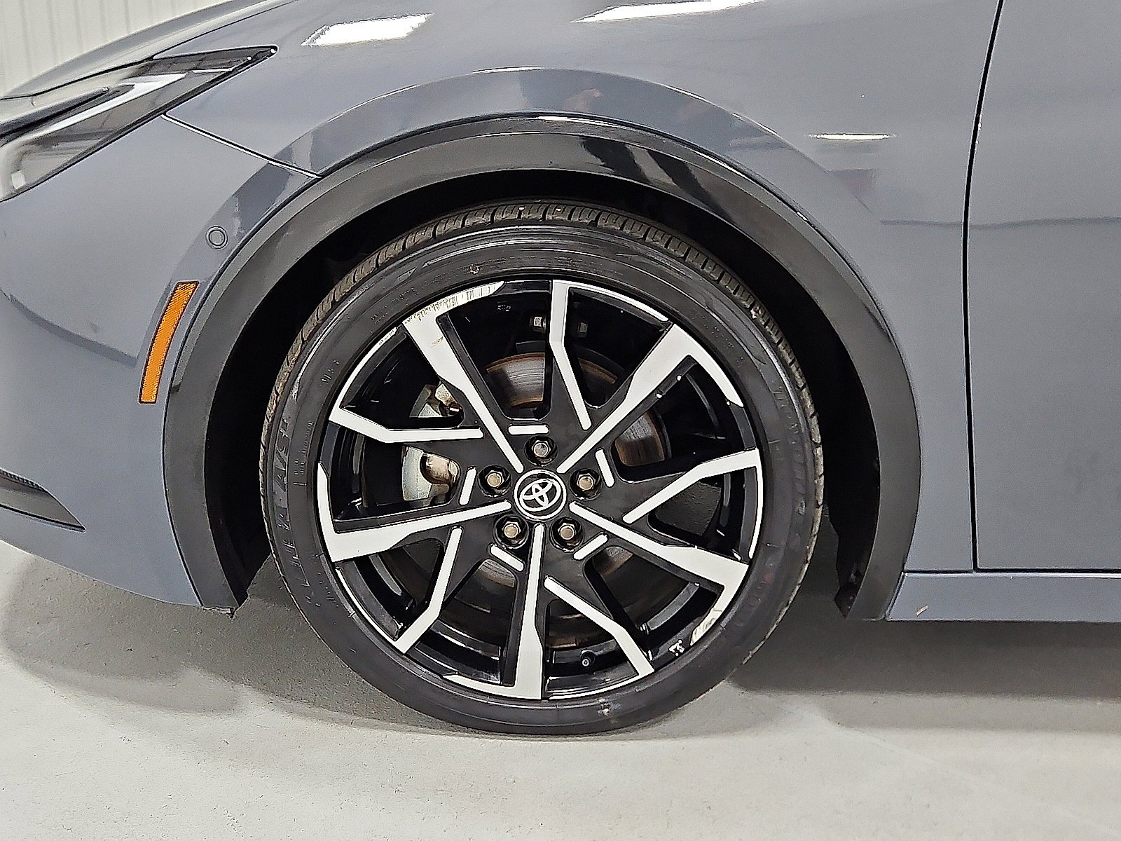 2024 Toyota Prius Prime XSE Premium - Photo 5