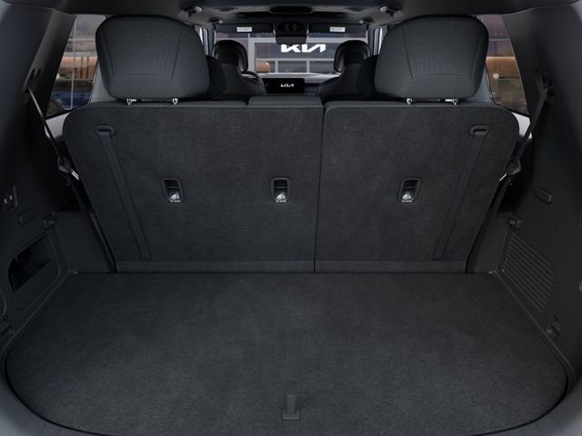 New 2027 Glacial White Pearl Kia S image 19