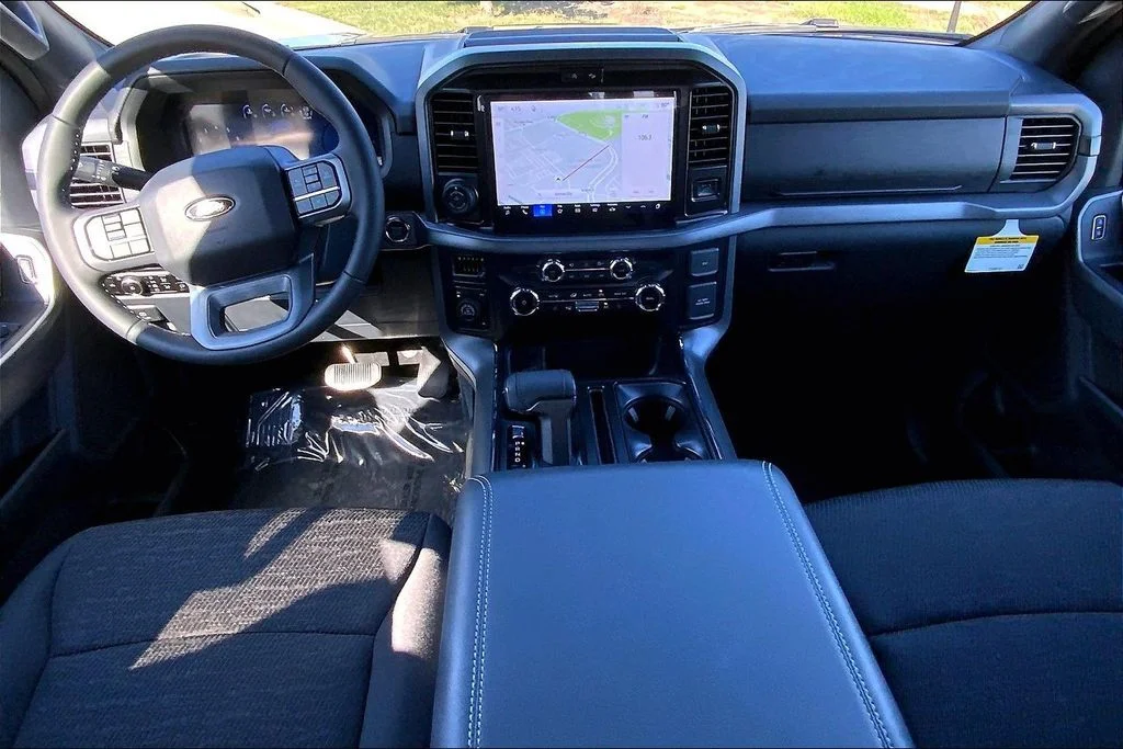 New 2026 Silver Ford XLT image 5