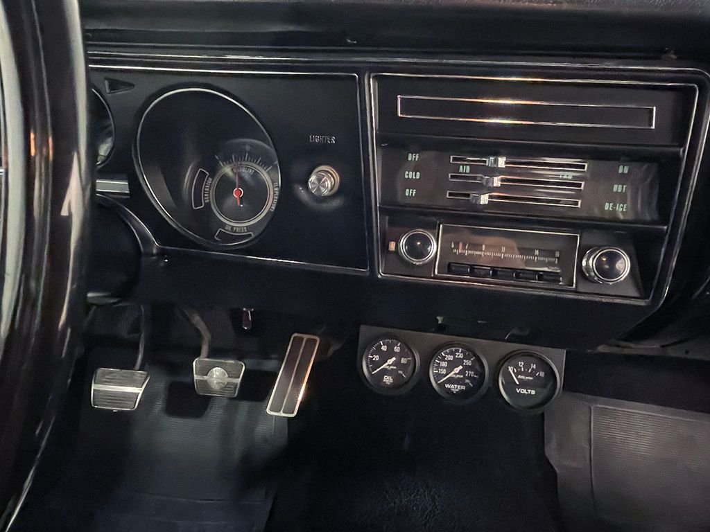 Used 1969 Green Chevrolet  image 59