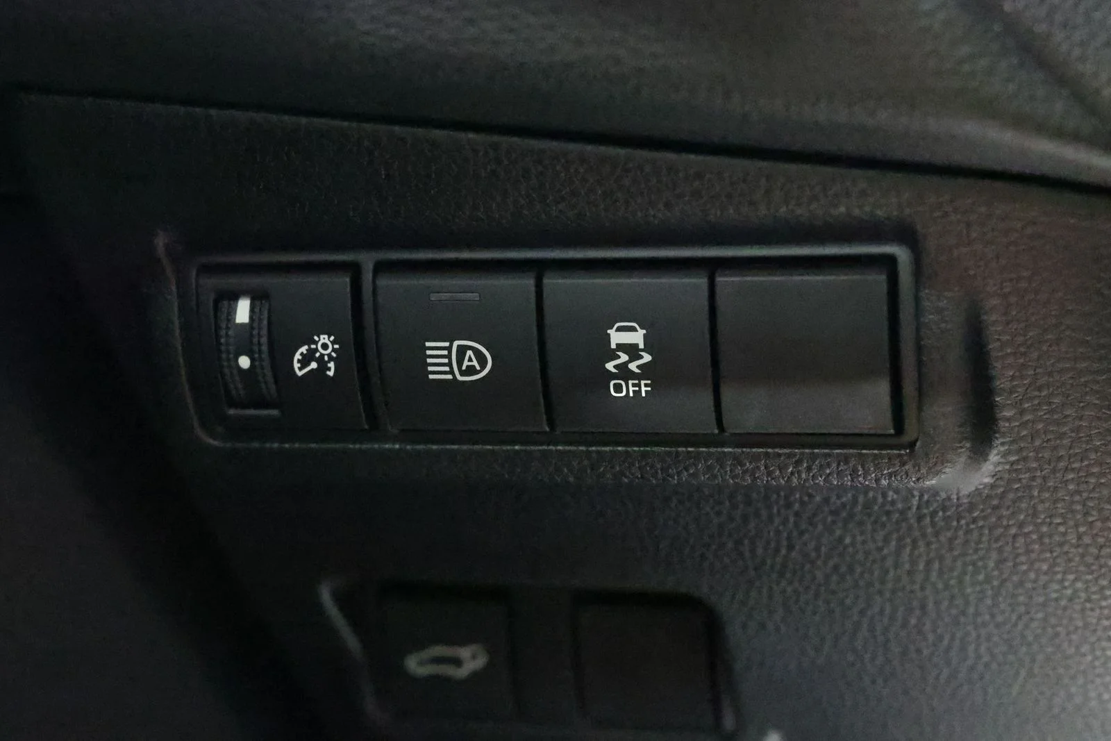 New 2026 Jet Black Toyota XLE image 21