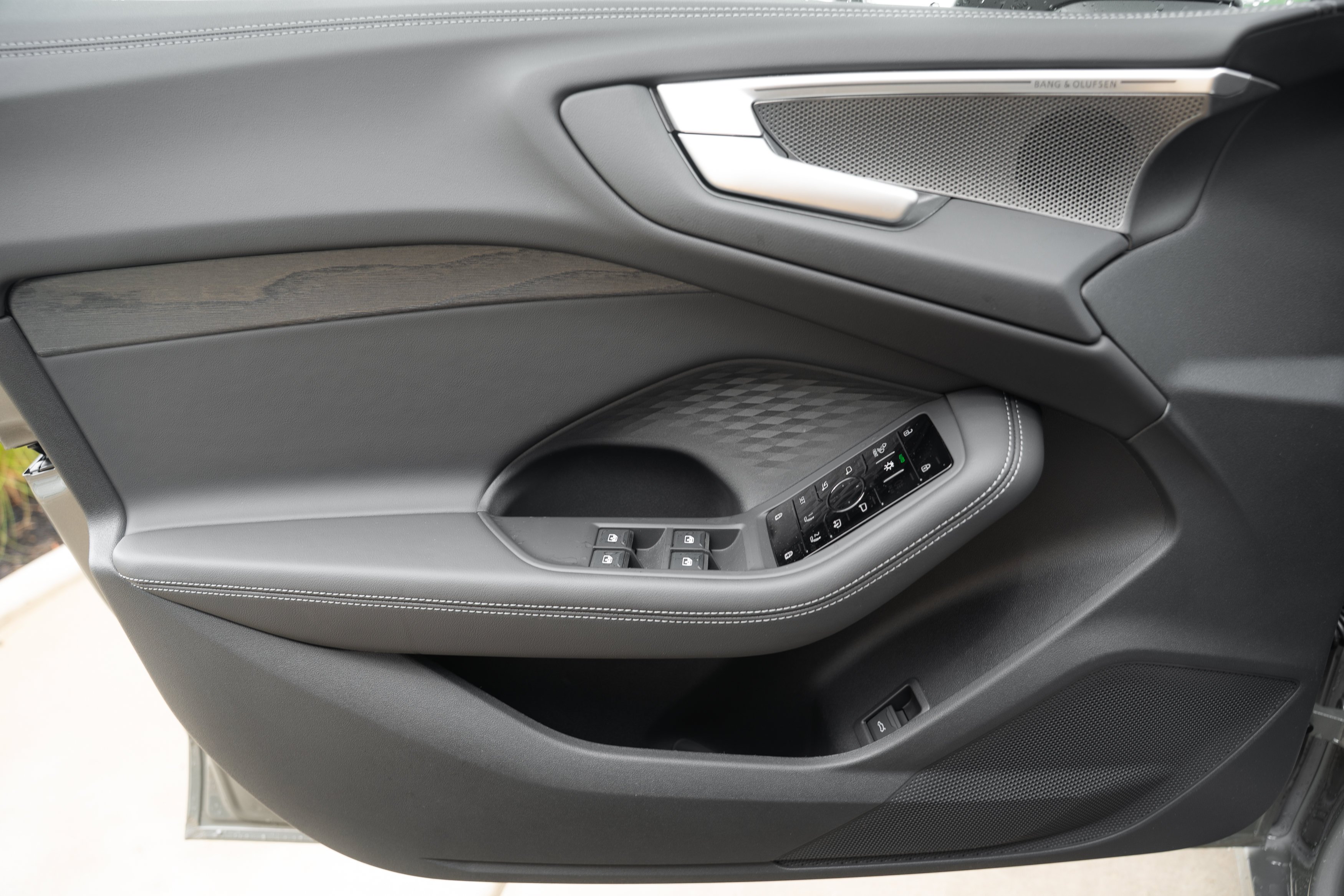 New 2026 Chronos Audi Premium Plus image 14
