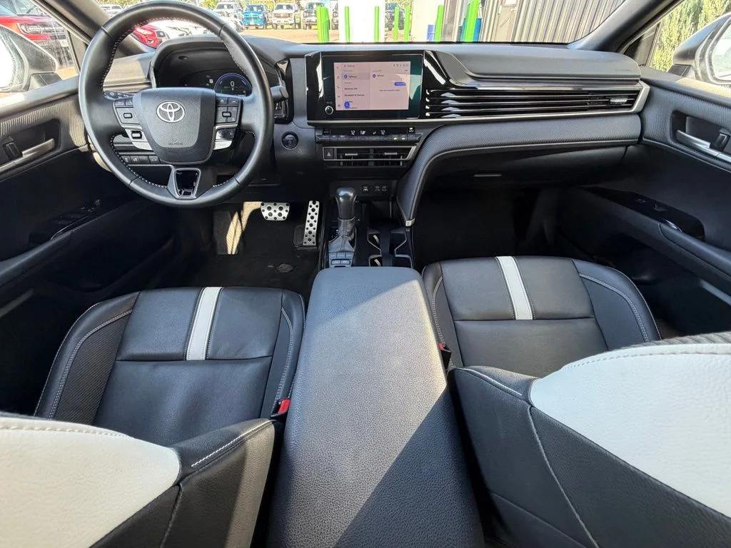 Used 2025 White Toyota SE image 8